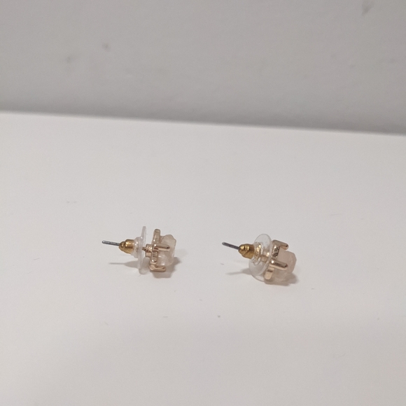 Authentic quartz studs - Picture 3 of 5